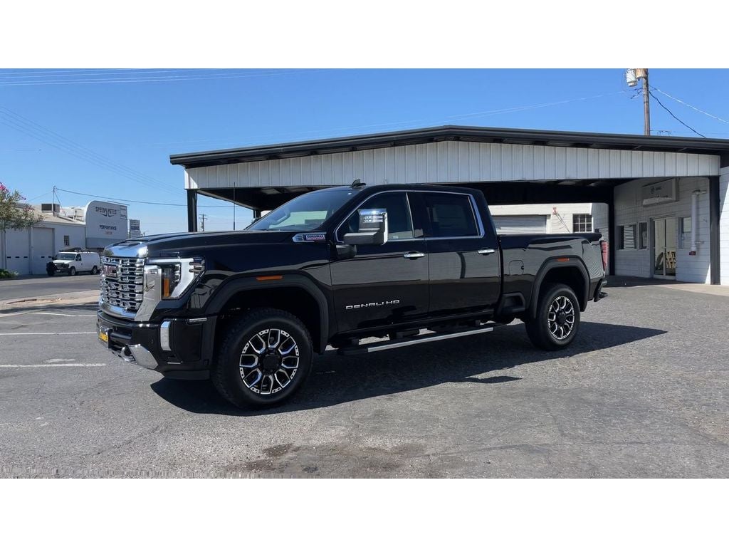 2025 GMC Sierra 2500 HD Denali