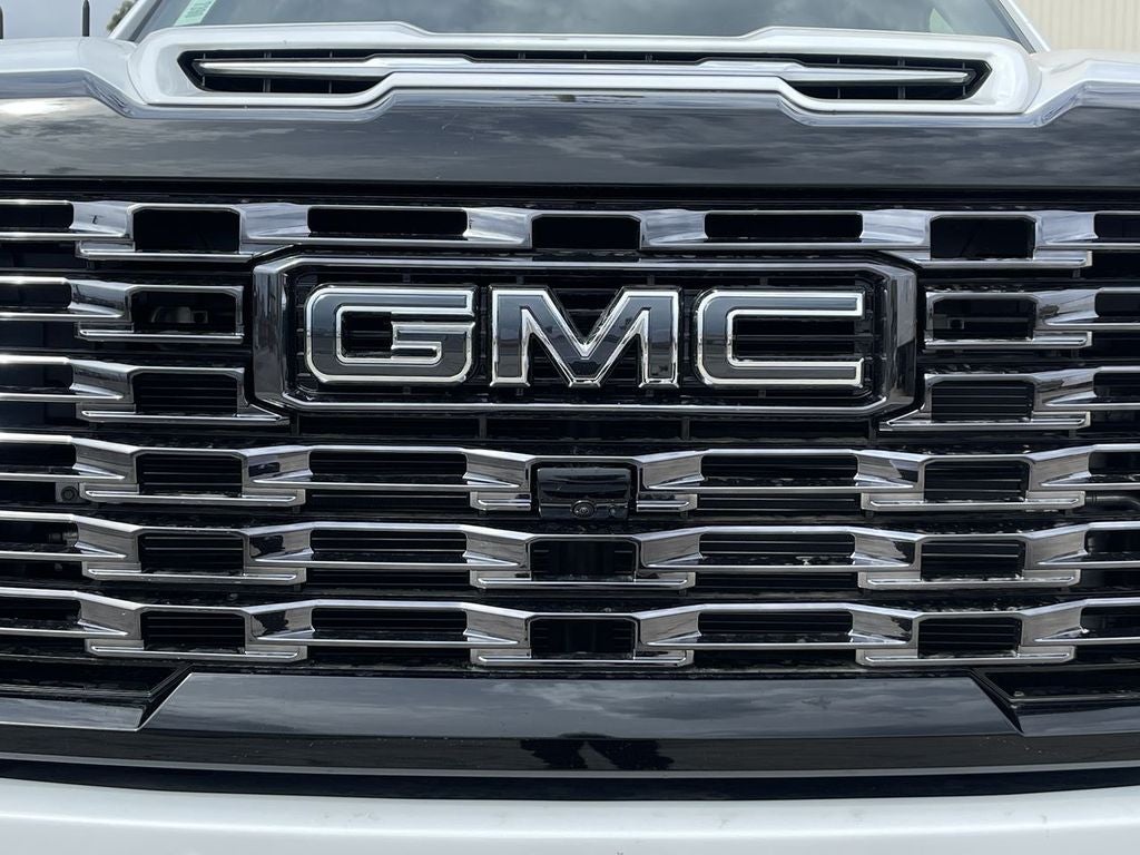 2025 GMC Sierra 3500 HD Denali Ultimate