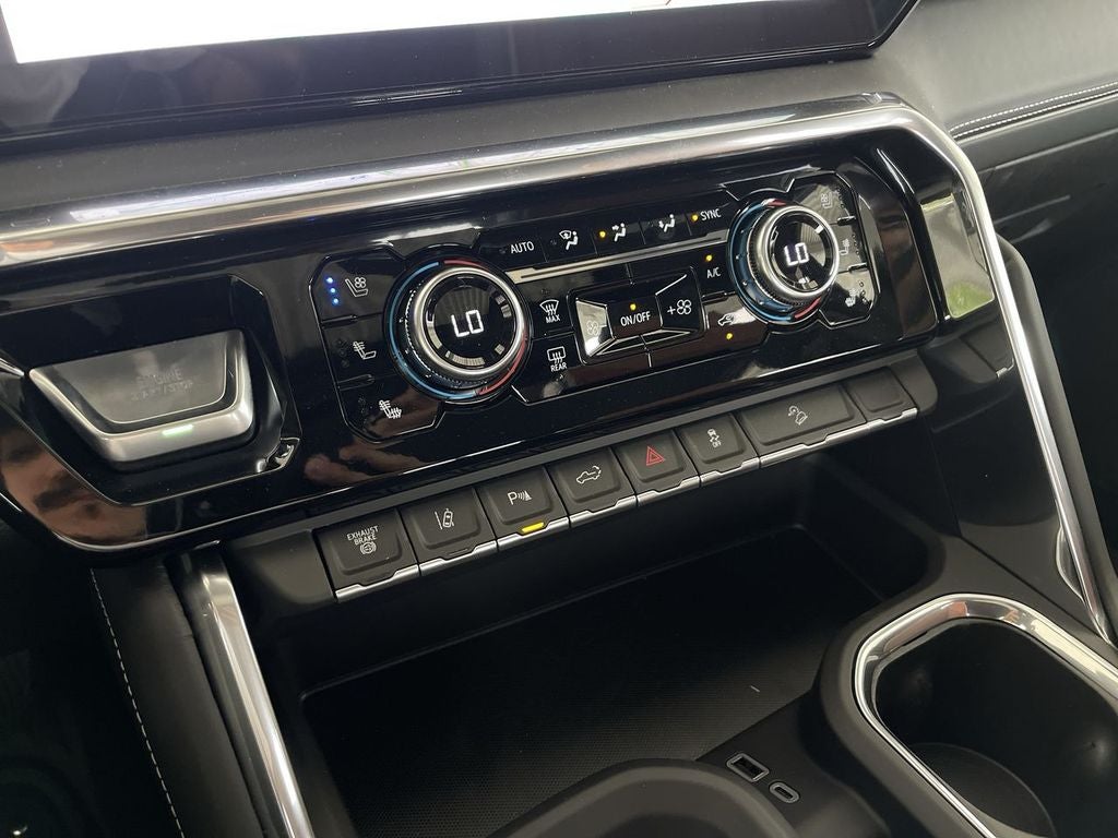 2025 GMC Sierra 3500 HD Denali Ultimate