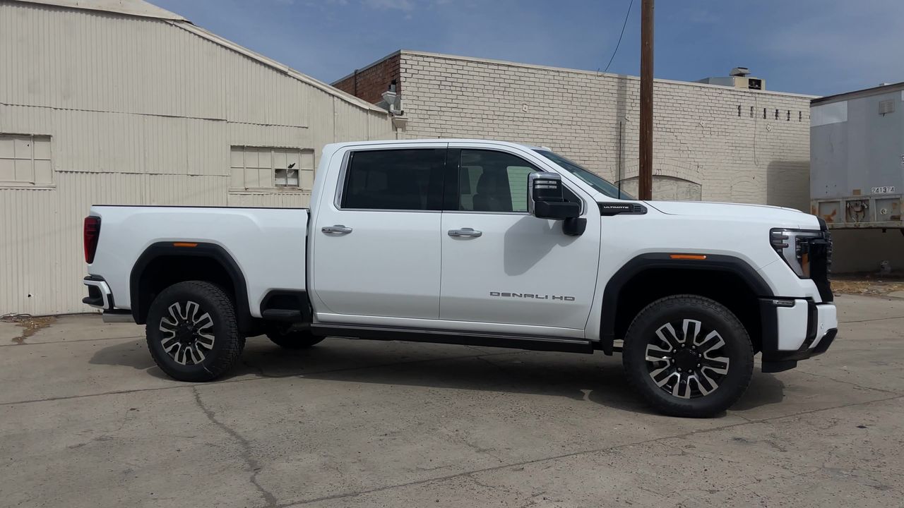 2025 GMC Sierra 3500 HD Denali Ultimate