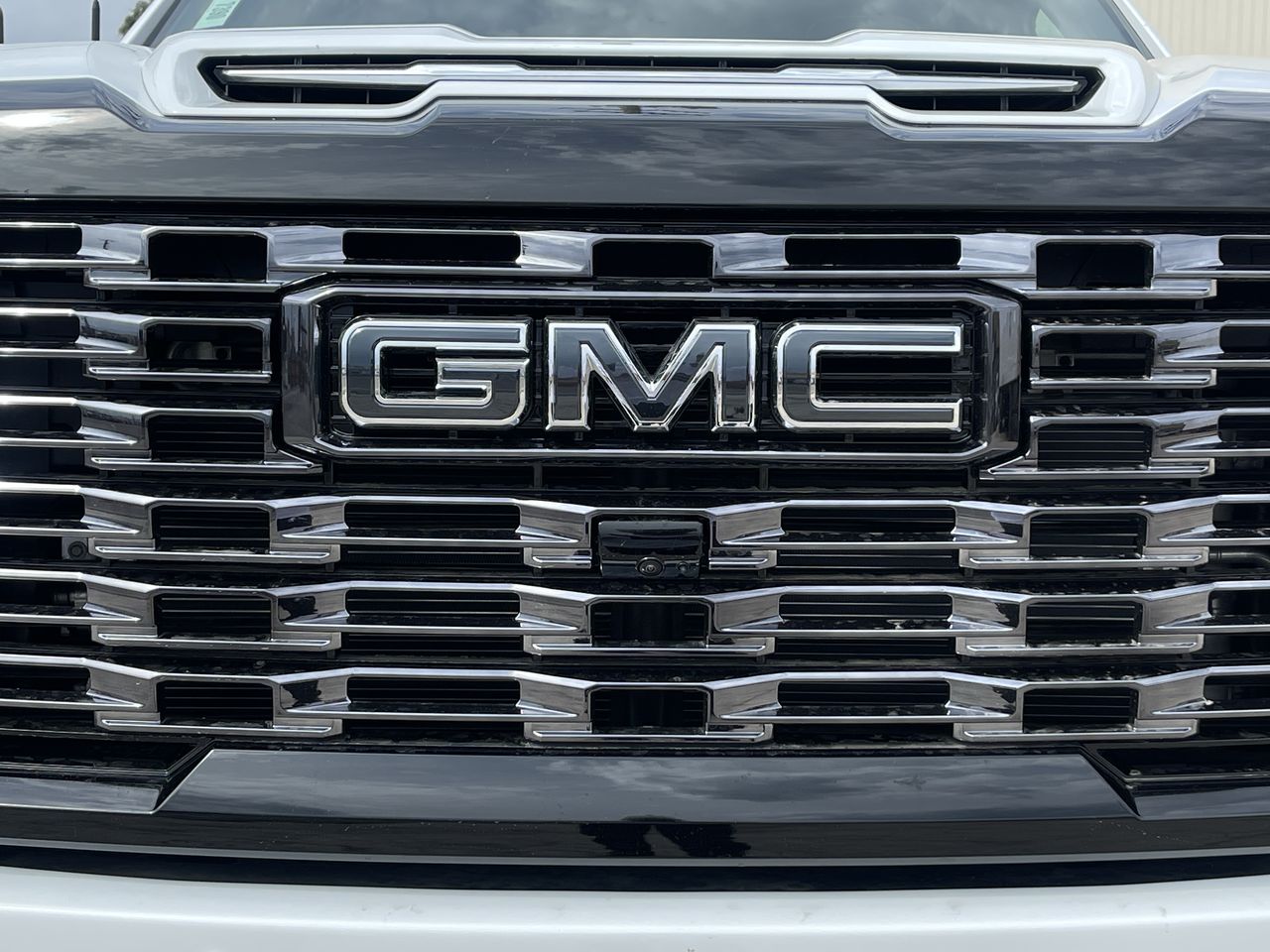 2025 GMC Sierra 3500 HD Denali Ultimate