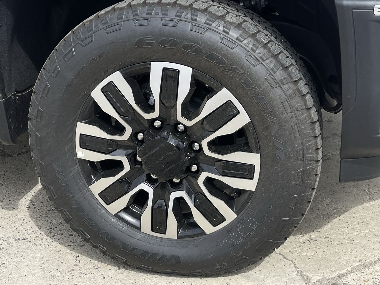 2025 GMC Sierra 3500 HD Denali Ultimate