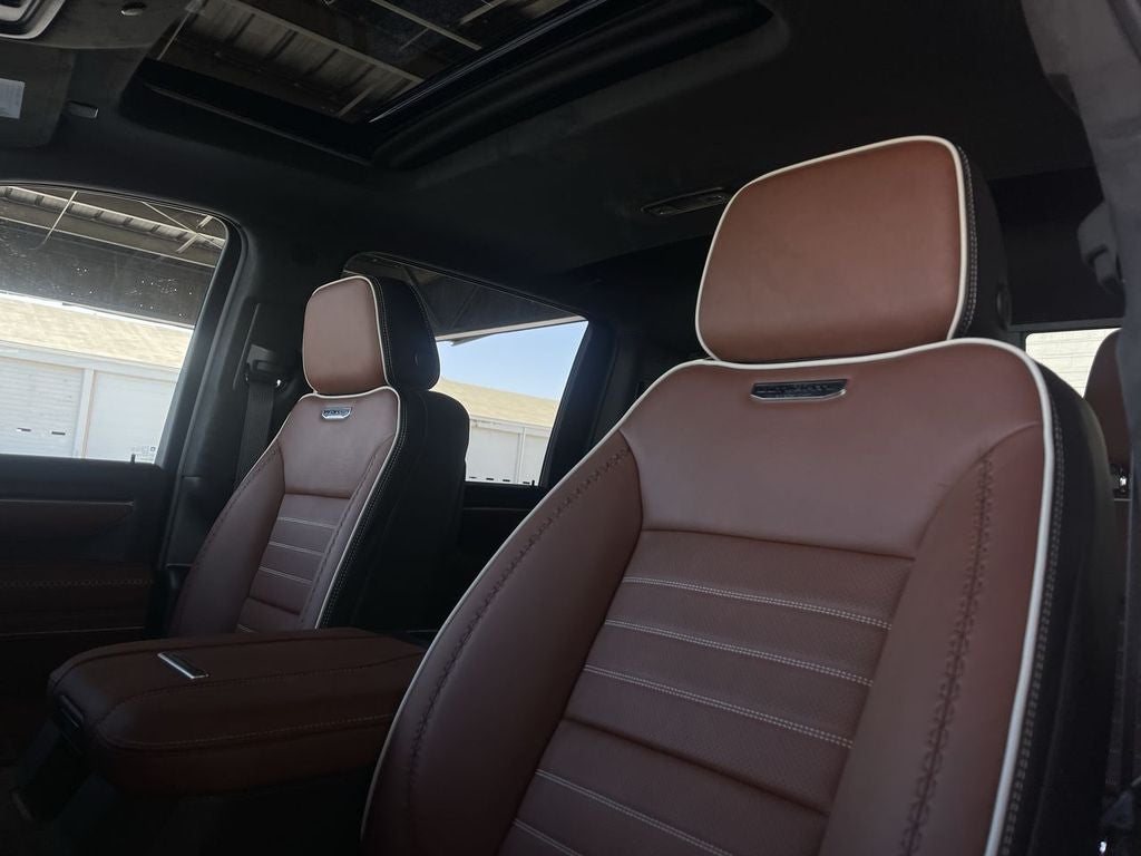 2026 GMC Sierra 3500 HD Denali Ultimate DRW
