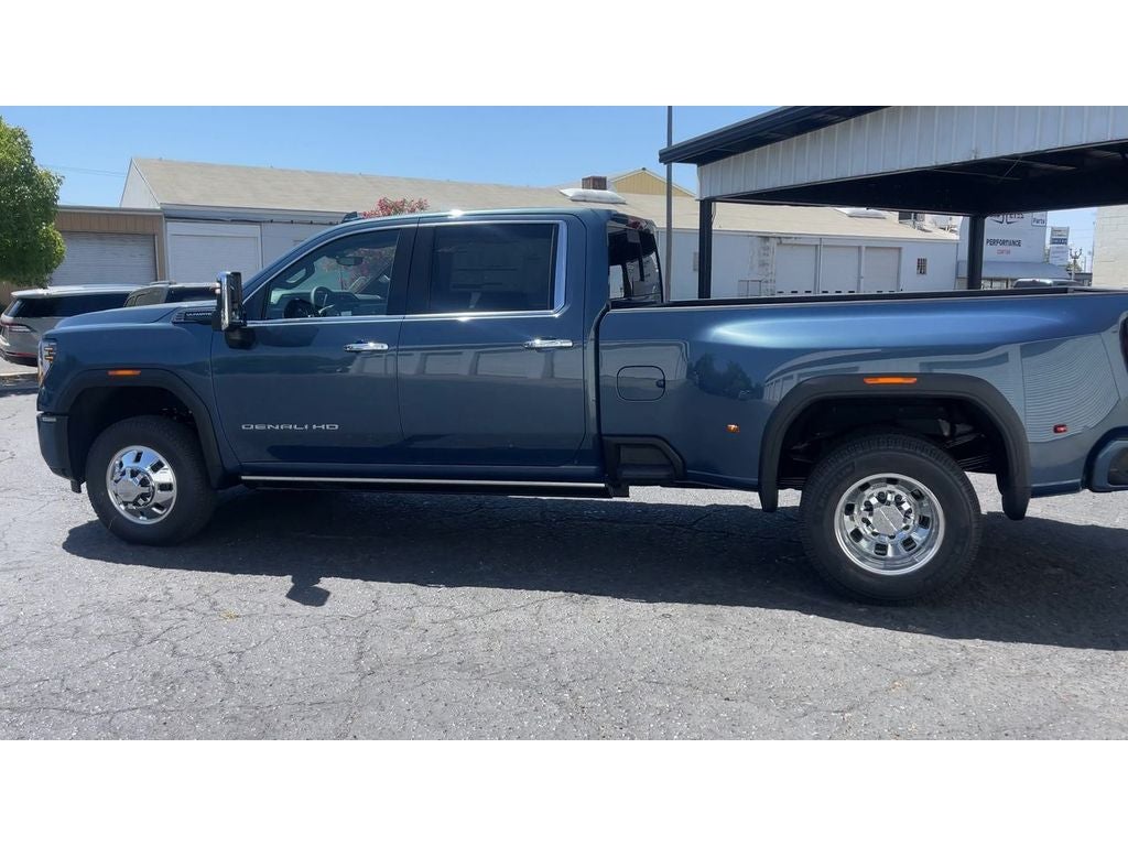 2026 GMC Sierra 3500 HD Denali Ultimate DRW