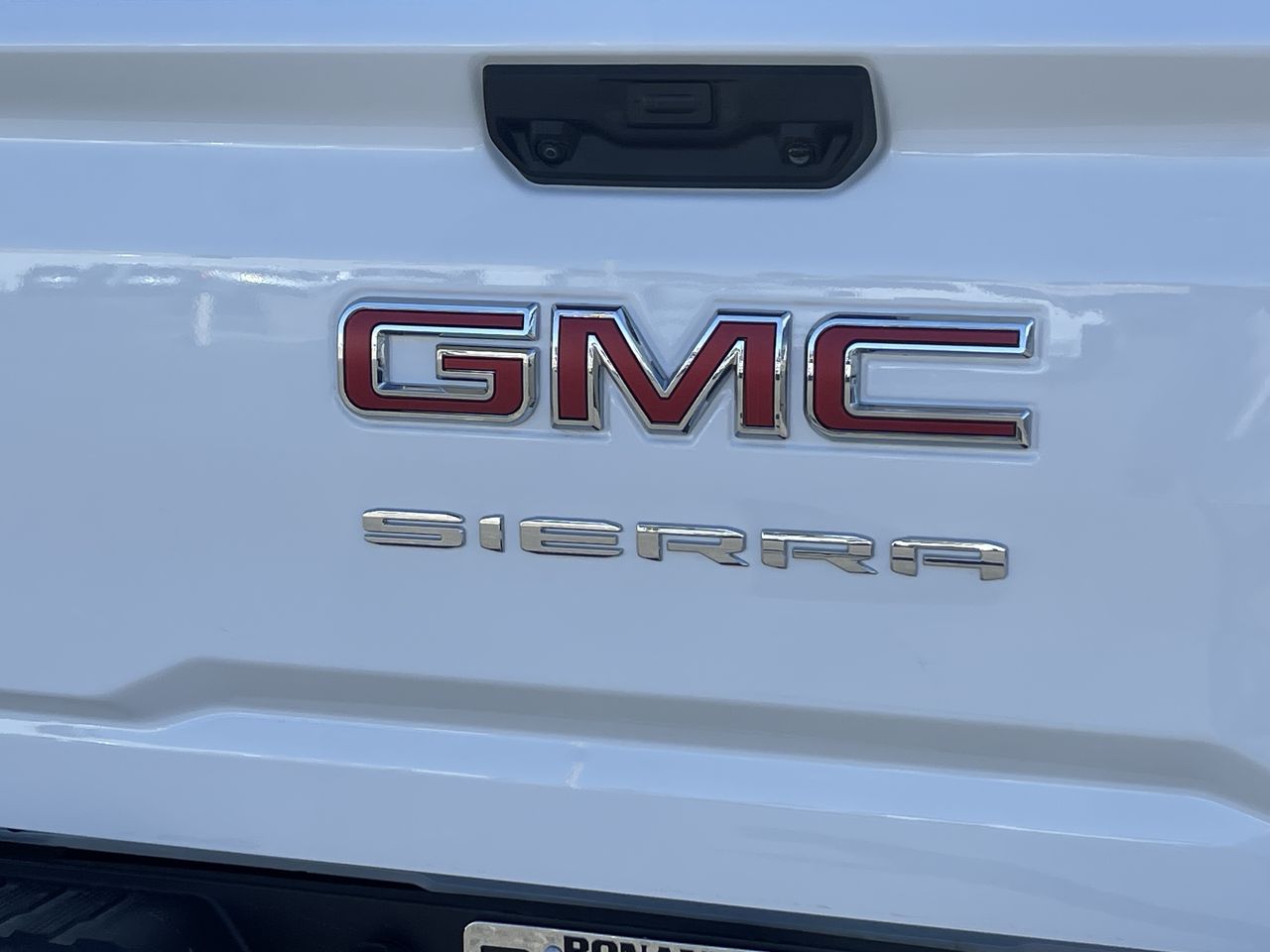 2026 GMC Sierra 3500 HD SLE