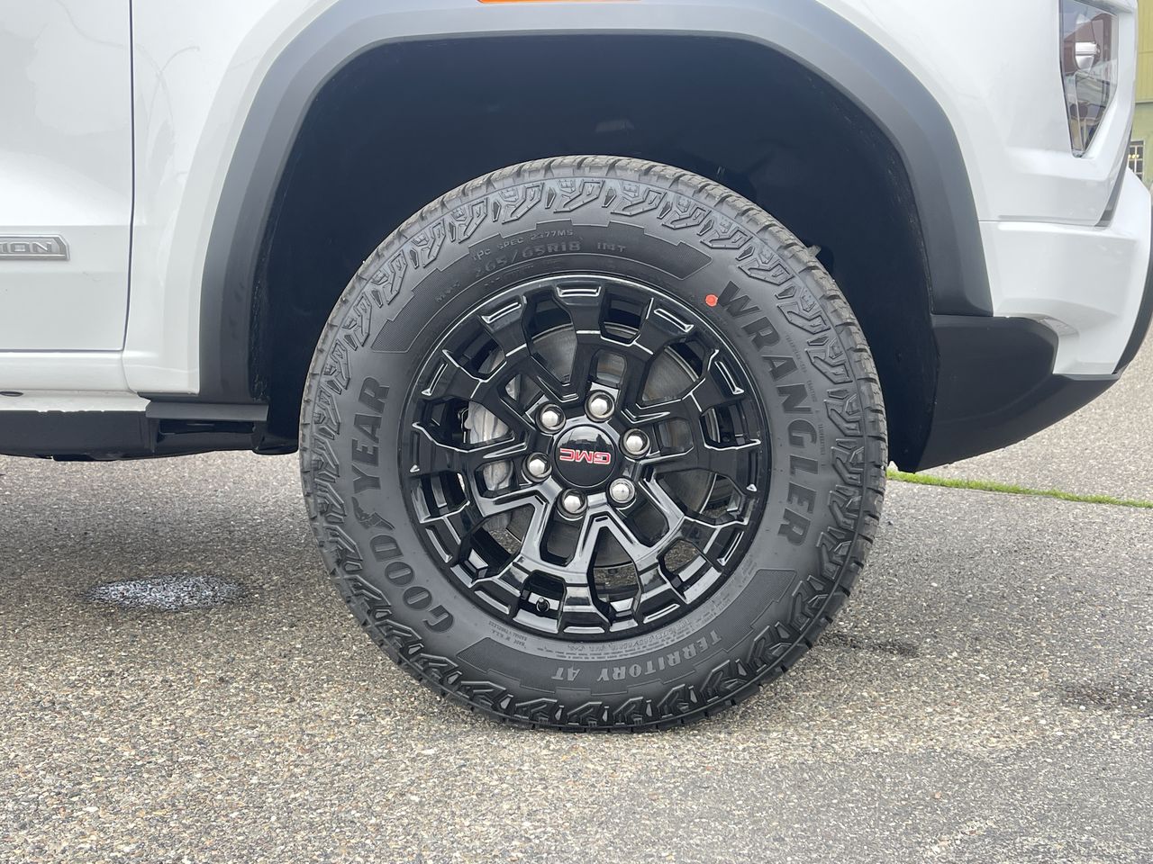 2026 GMC Canyon Elevation