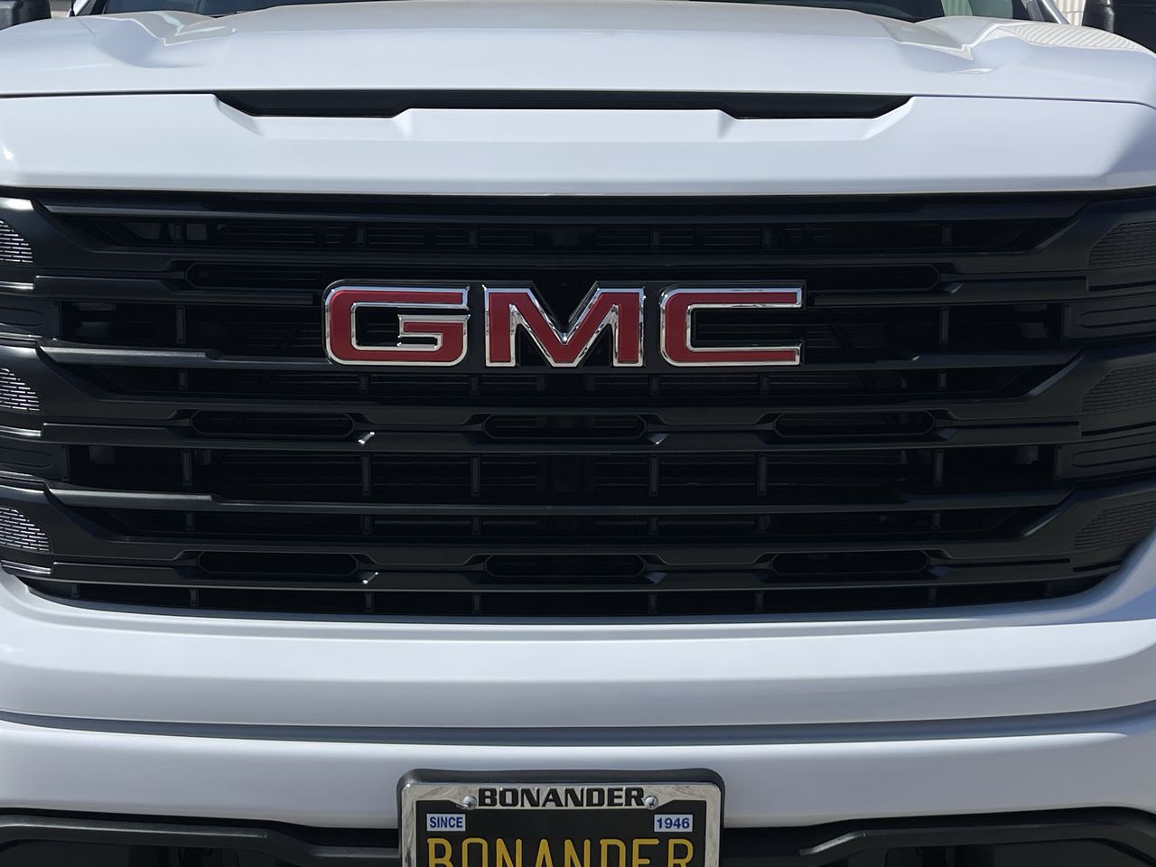 2026 GMC Sierra 1500 Pro