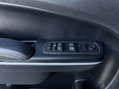 2023 Chrysler 300 300S