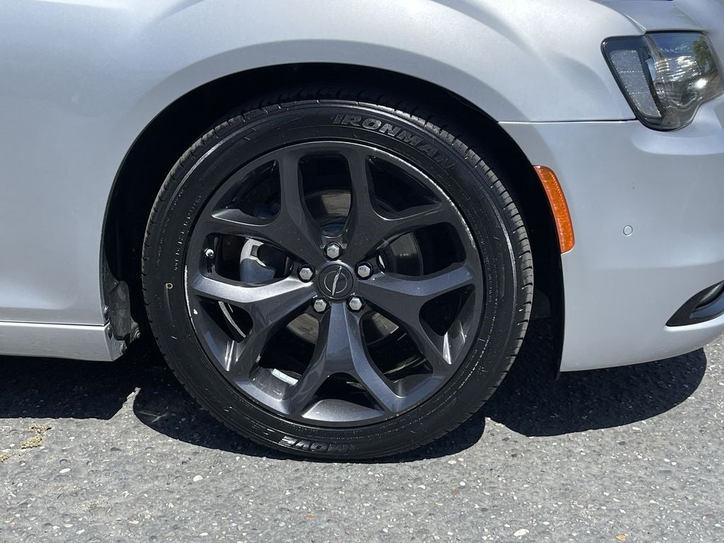 2023 Chrysler 300 300S