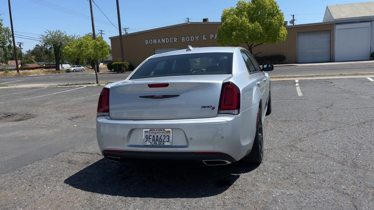 2023 Chrysler 300 300S