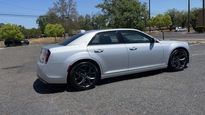 2023 Chrysler 300 300S
