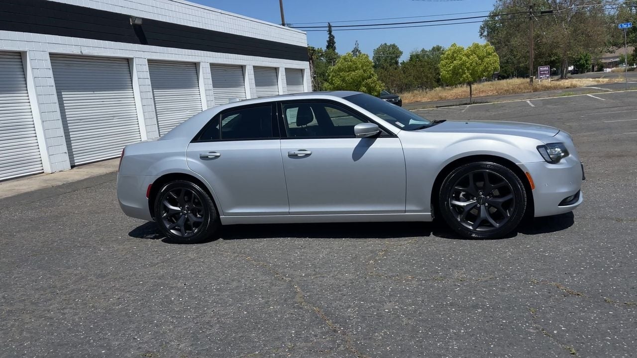 2023 Chrysler 300 300S