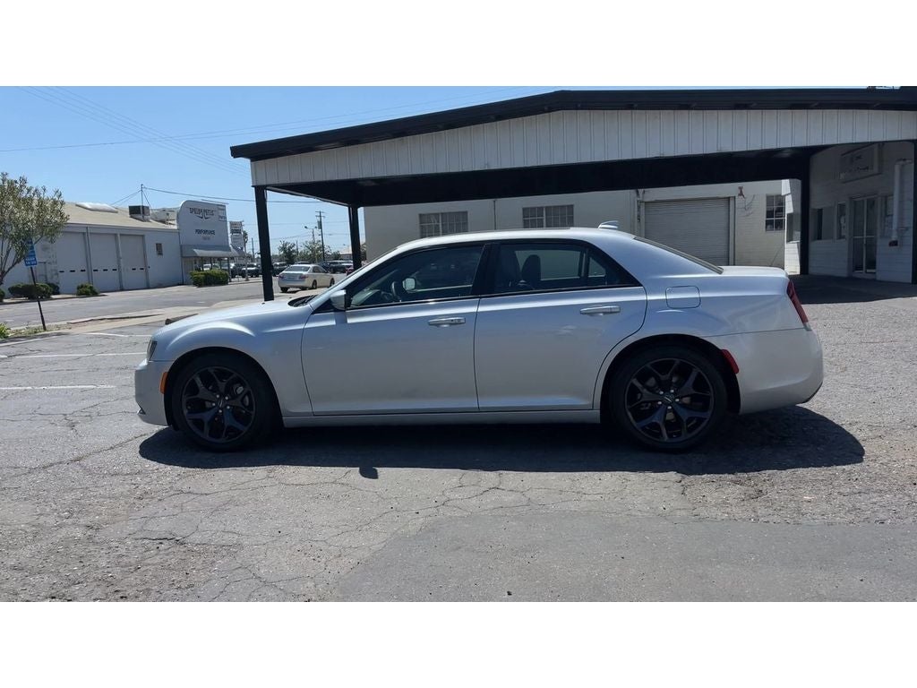 2023 Chrysler 300 300S