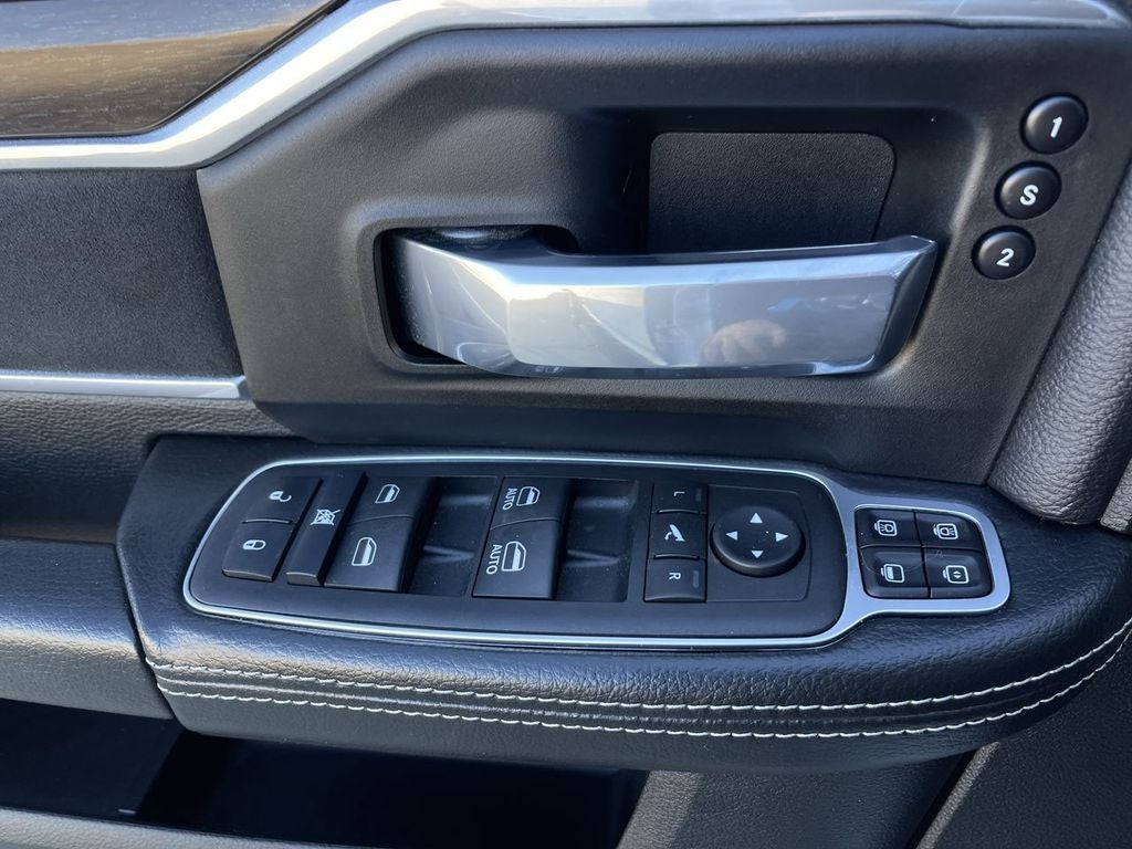 2024 RAM 3500 Laramie