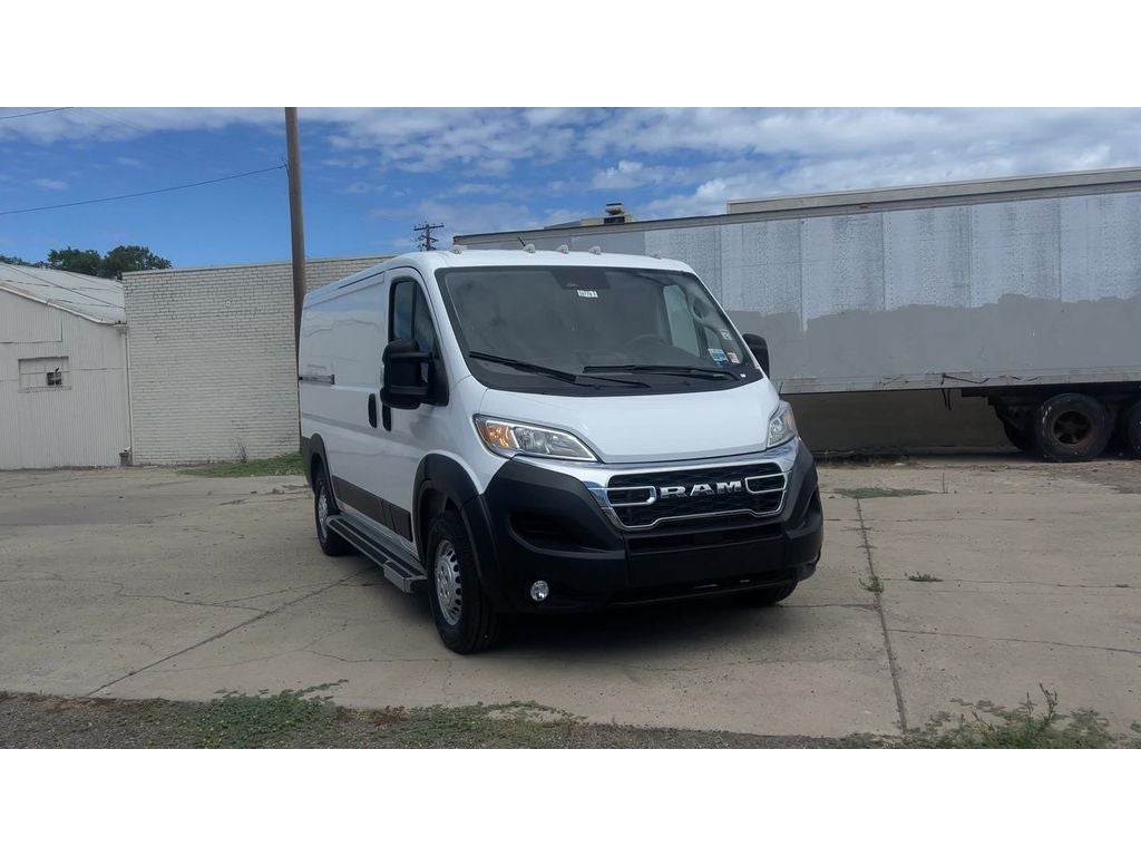 2025 RAM ProMaster 2500 Cargo Van Tradesman Low Roof 136" WB w/Pass Seat