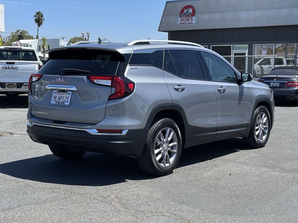 2024 GMC Terrain SLT