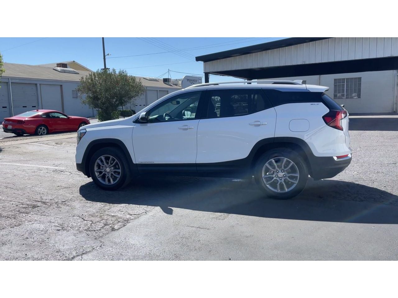 2024 GMC Terrain SLT