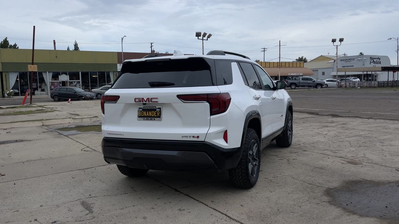 2026 GMC Terrain AT4