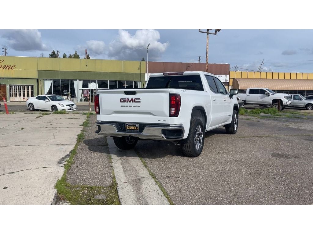 2026 GMC Sierra 1500 SLE