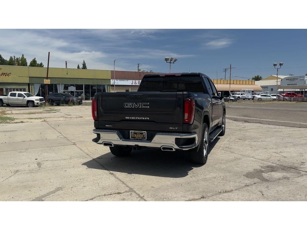 2023 GMC Sierra 1500 SLT