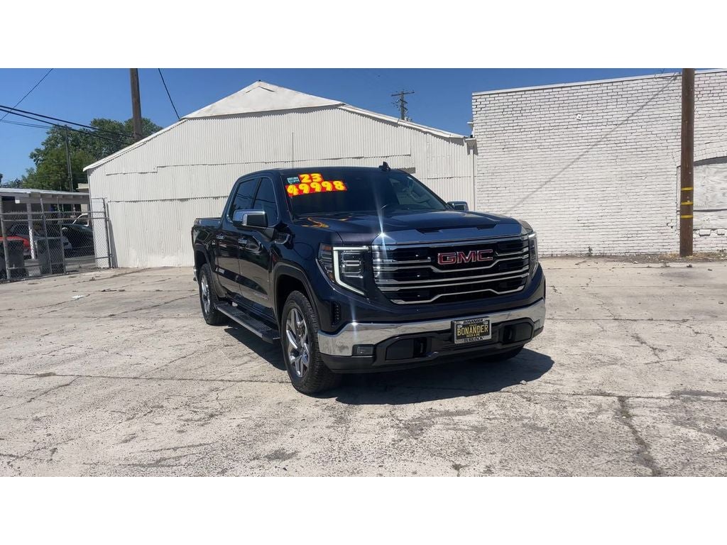 2023 GMC Sierra 1500 SLT