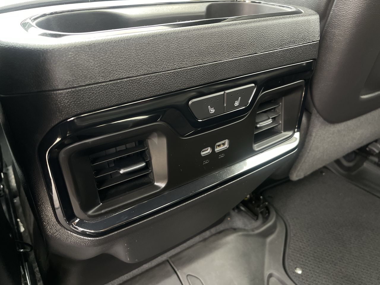 2022 GMC Sierra 1500 AT4X