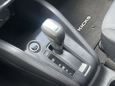 2023 Nissan Kicks S Xtronic CVT