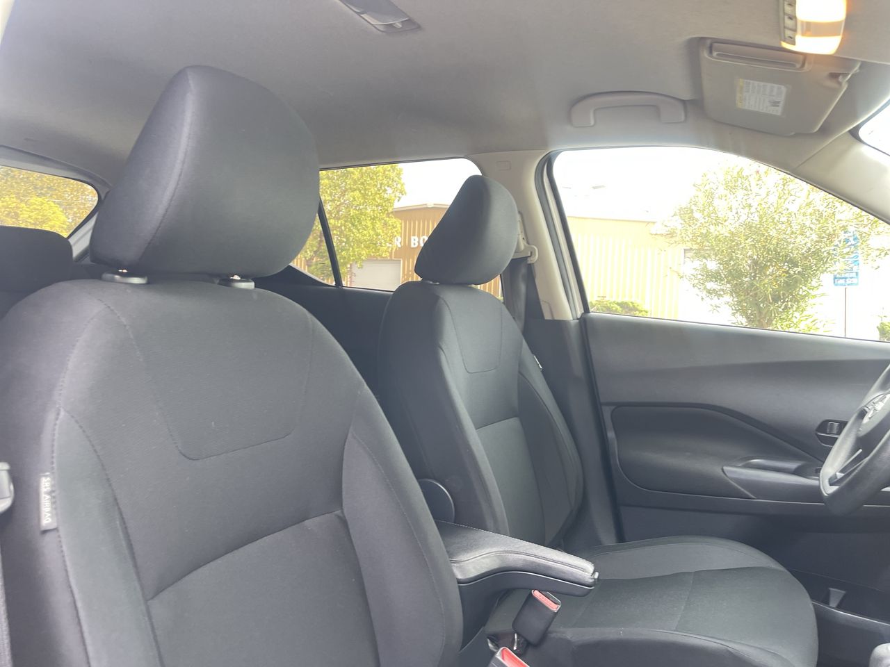 2023 Nissan Kicks S Xtronic CVT