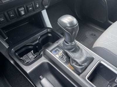 2022 Toyota Tacoma 4WD SR