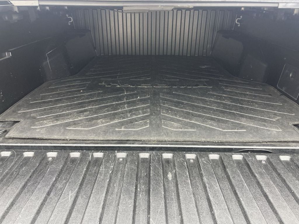 2022 Toyota Tacoma 4WD SR