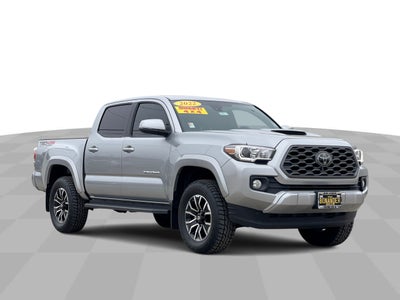 2022 Toyota Tacoma 4WD SR