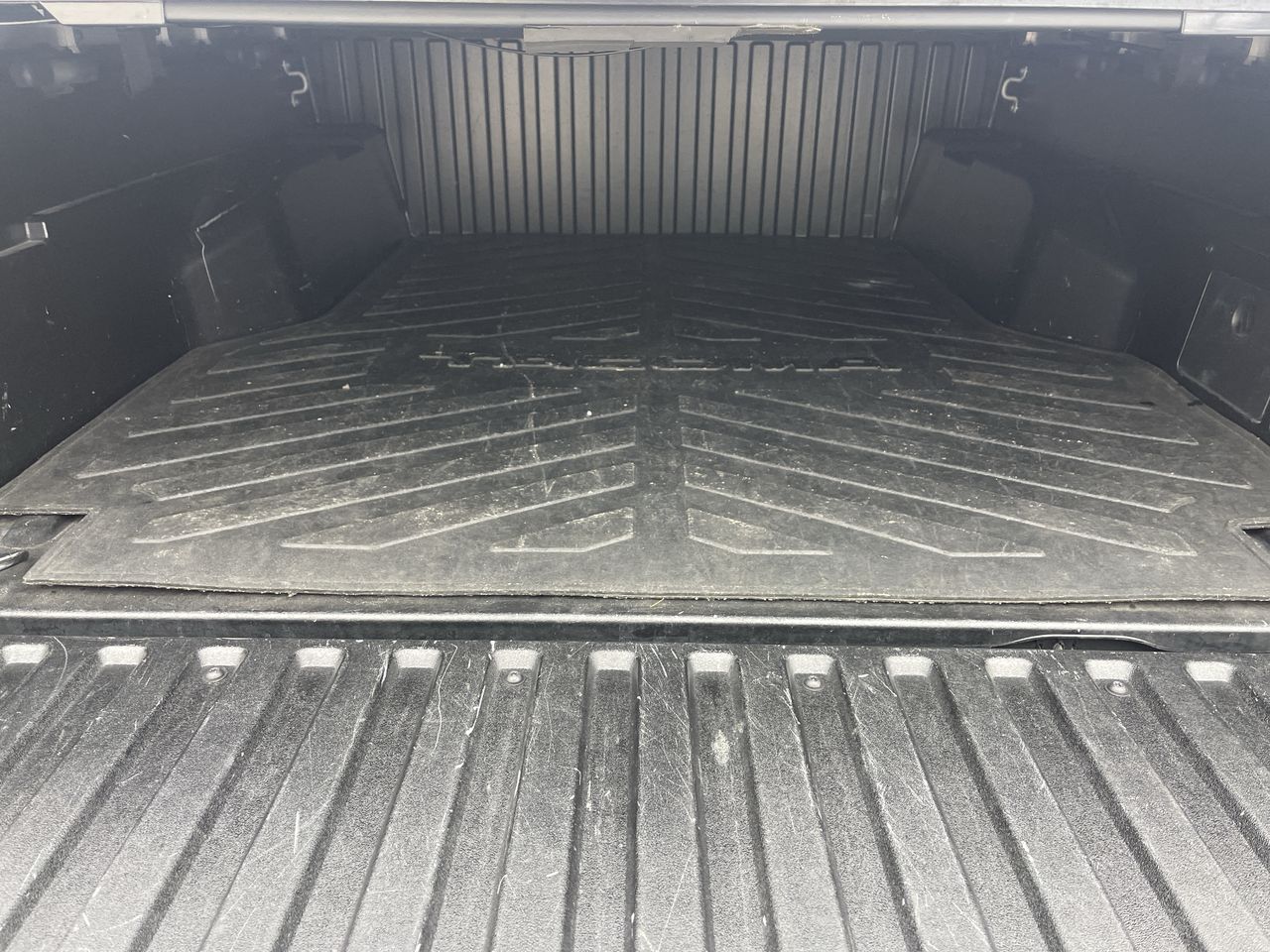 2022 Toyota Tacoma 4WD SR