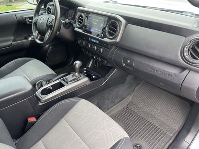 2022 Toyota Tacoma 4WD SR