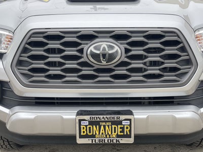 2022 Toyota Tacoma 4WD SR