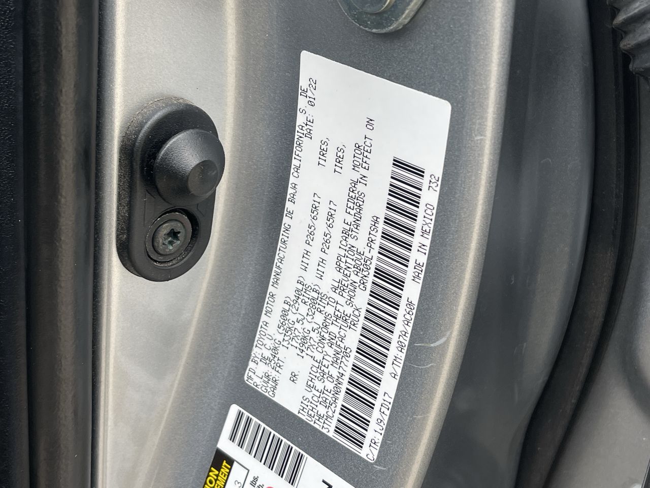 2022 Toyota Tacoma 4WD SR