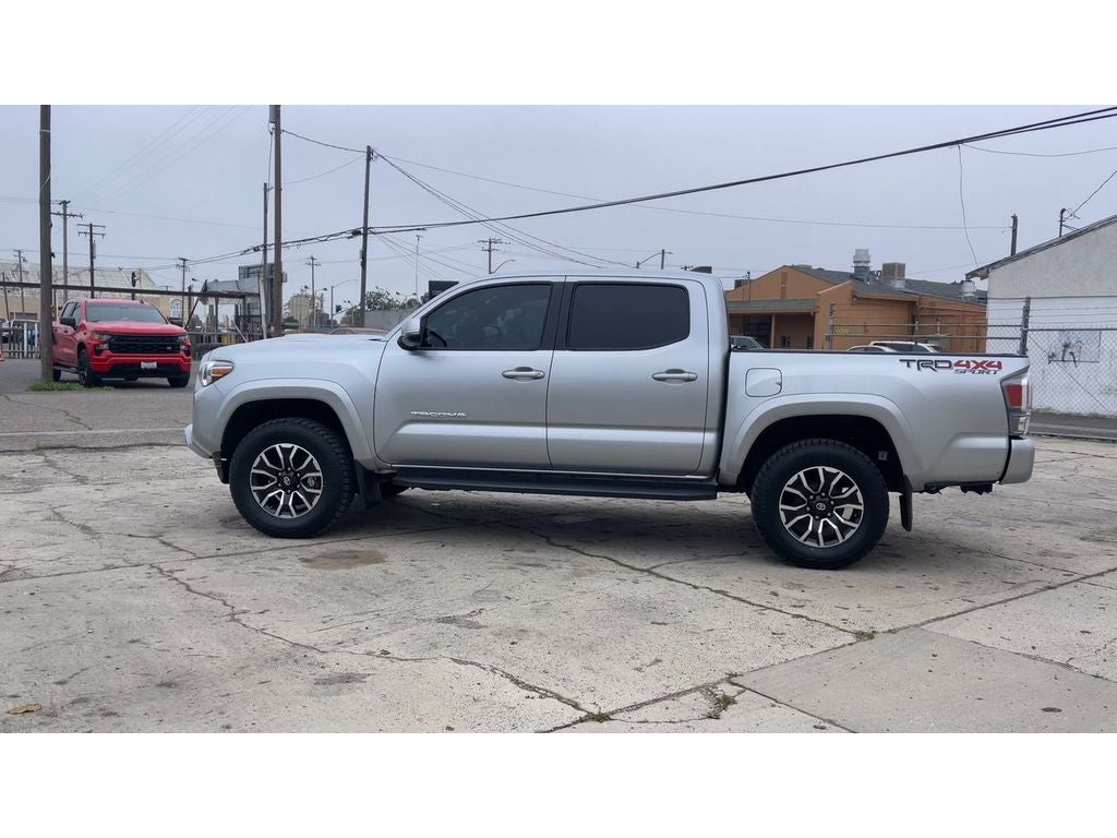 2022 Toyota Tacoma 4WD SR