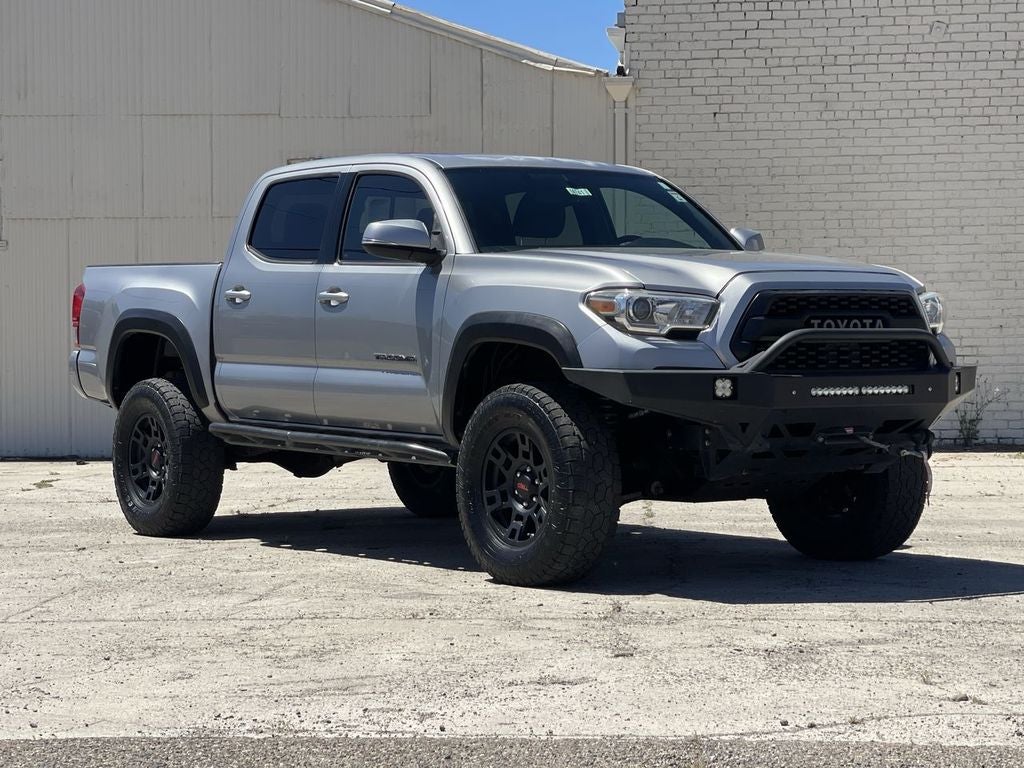 2017 Toyota Tacoma SR5