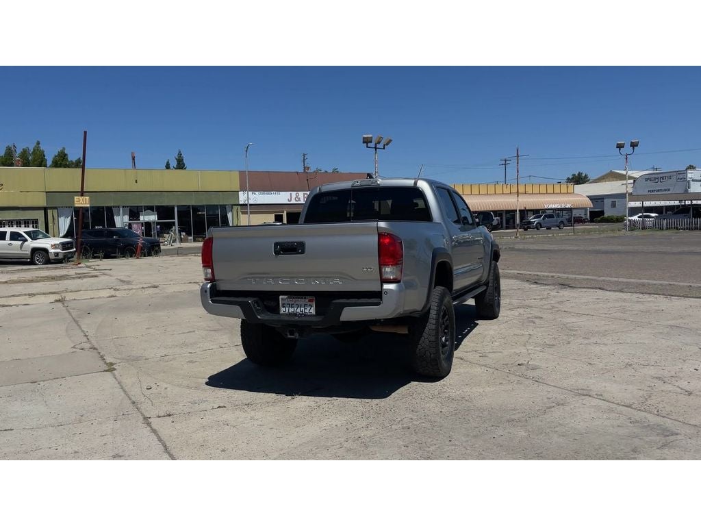 2017 Toyota Tacoma SR5