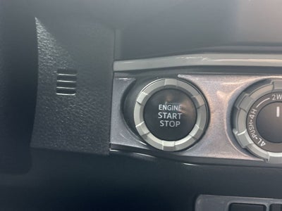 2022 Toyota Tacoma 4WD SR5