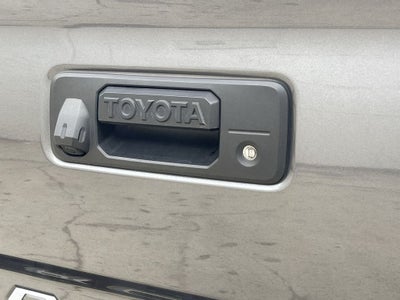 2022 Toyota Tacoma 4WD SR5