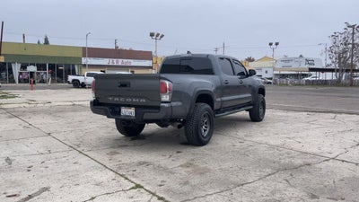 2022 Toyota Tacoma 4WD SR5