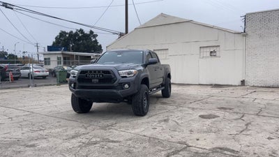 2022 Toyota Tacoma 4WD SR5