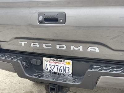 2022 Toyota Tacoma 4WD SR5