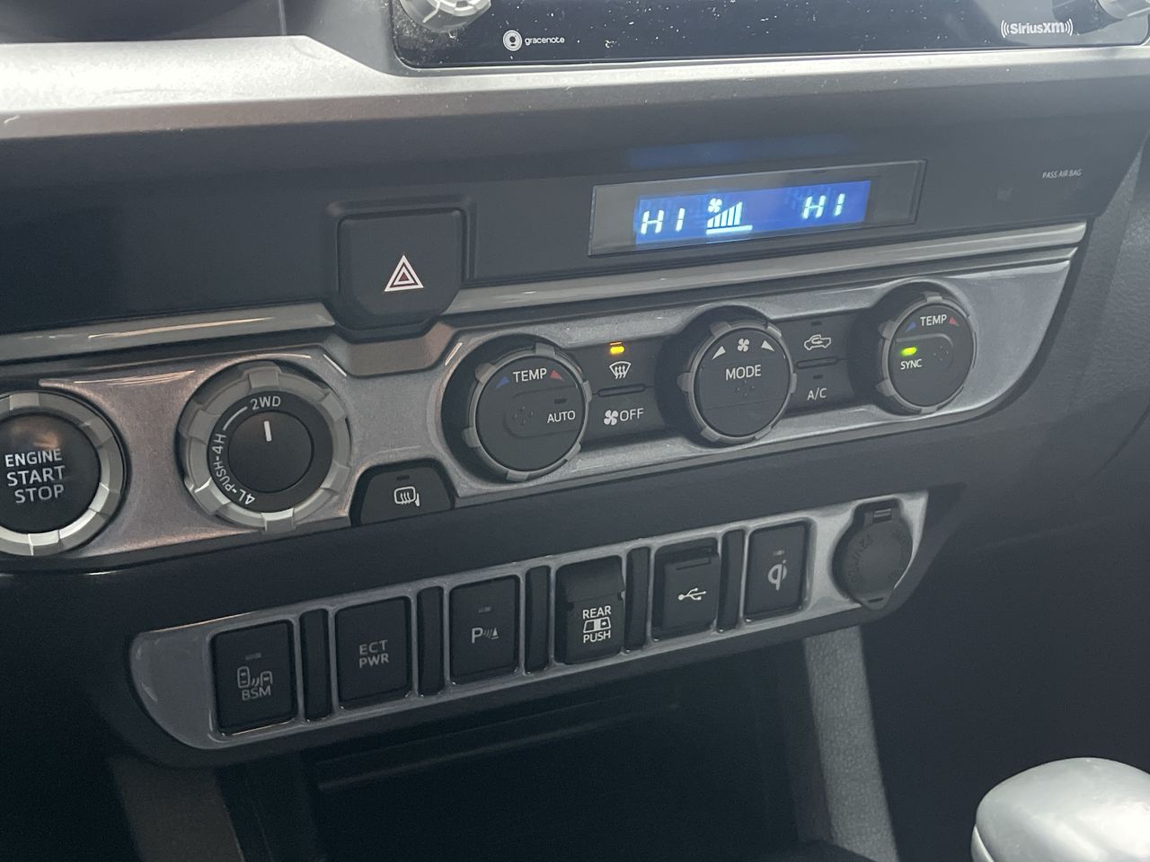 2022 Toyota Tacoma 4WD SR5