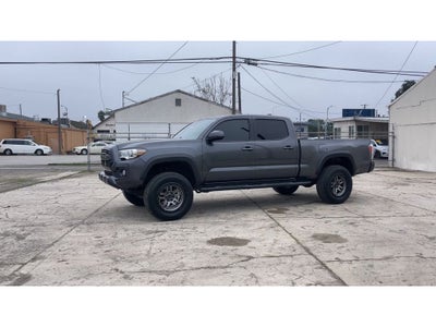 2022 Toyota Tacoma 4WD SR5