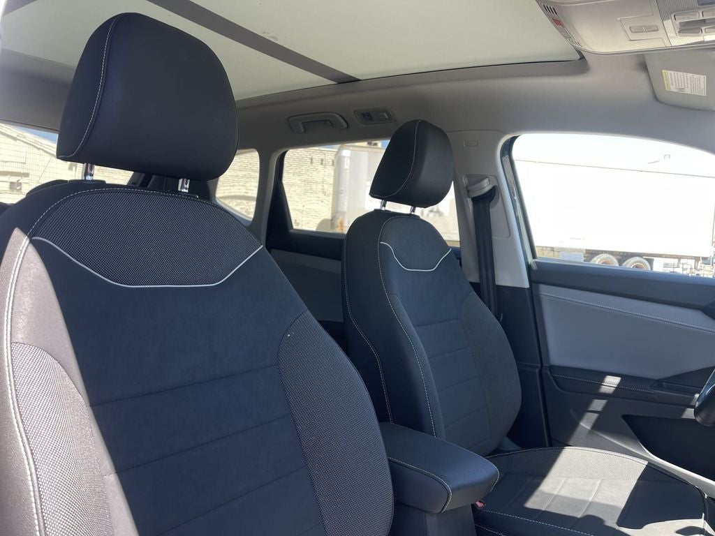 2024 Volkswagen Taos 1.5T SE
