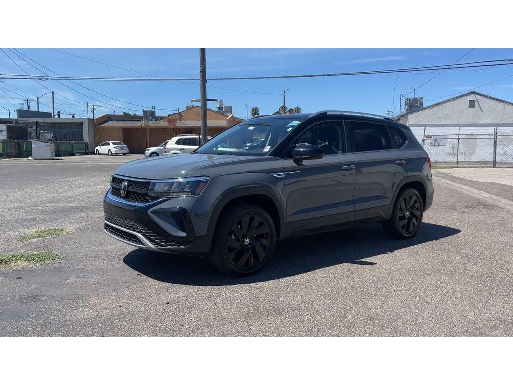 2024 Volkswagen Taos 1.5T SE