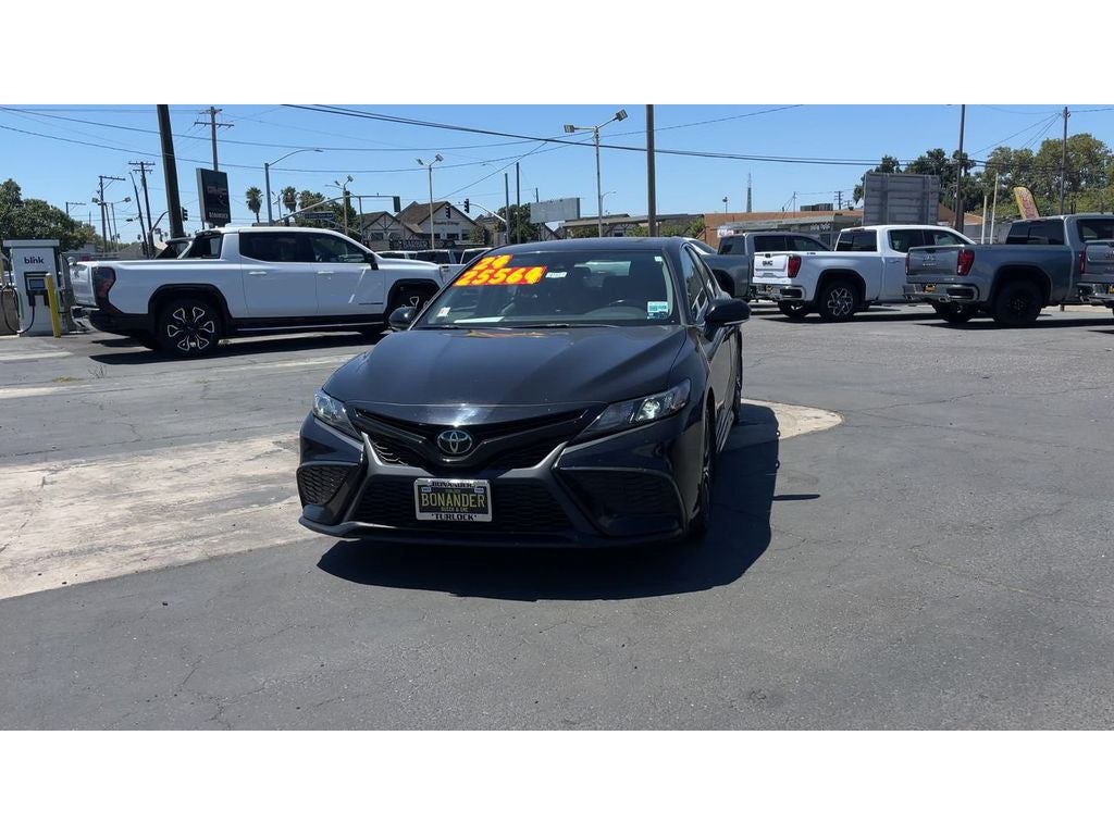 2024 Toyota Camry SE