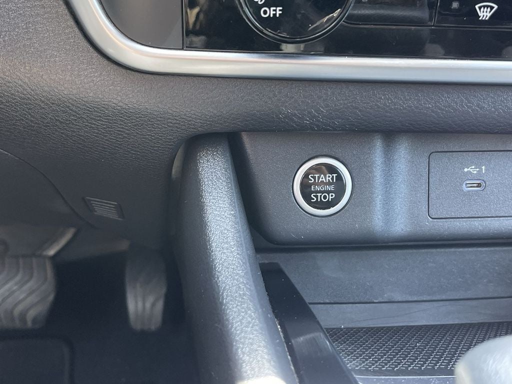 2021 Nissan Rogue S - Photo 16