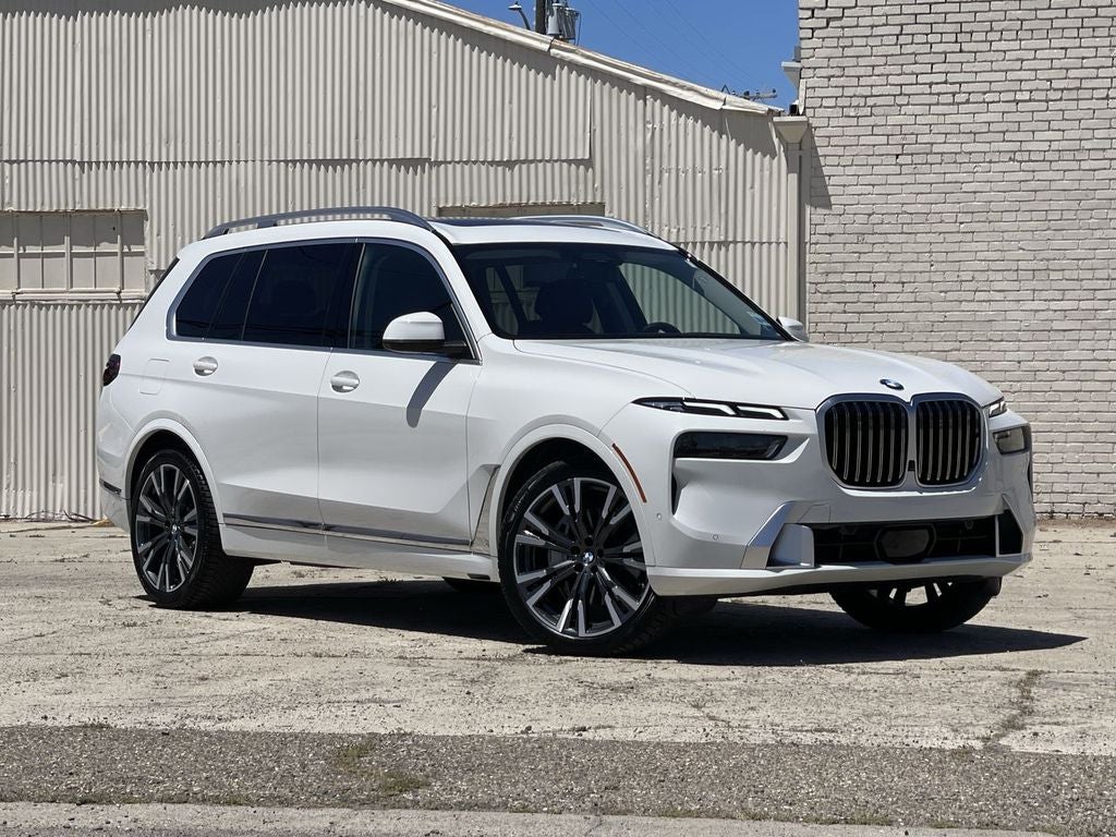 2024 BMW X7 xDrive40i